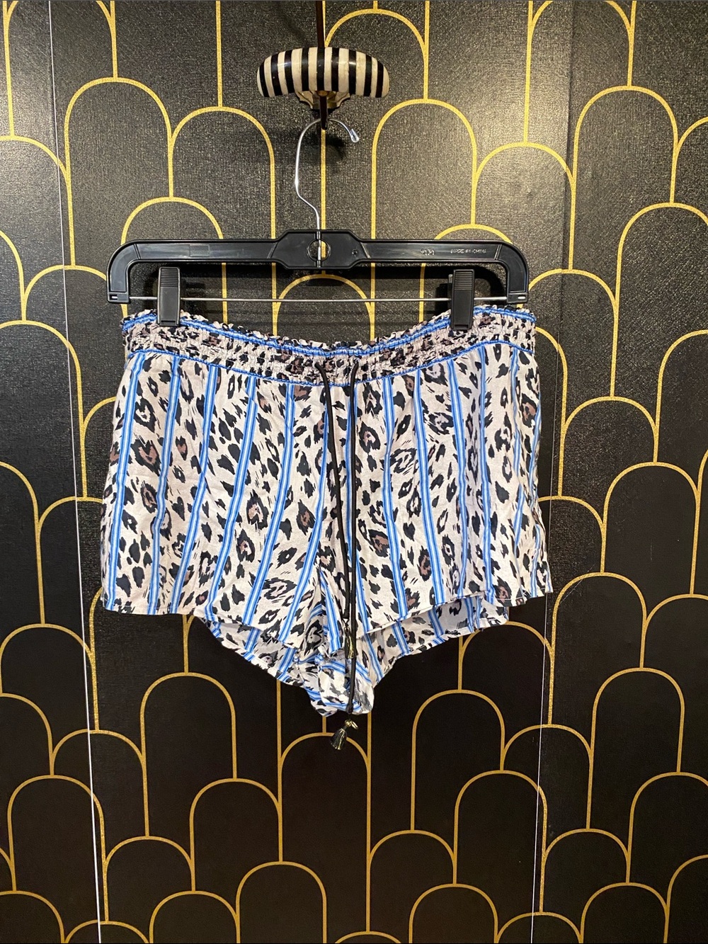Victoria secret shorts size large
